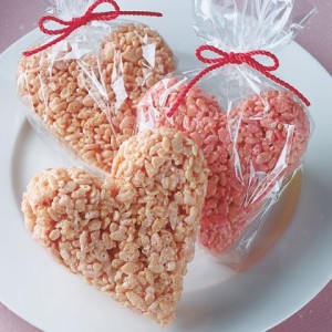 sweet-heart-crispy-treat-valentines-day-recipe-photo-420-FF0202ALM4A01