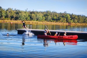 lake-leschenaultia-red-canoe-kids